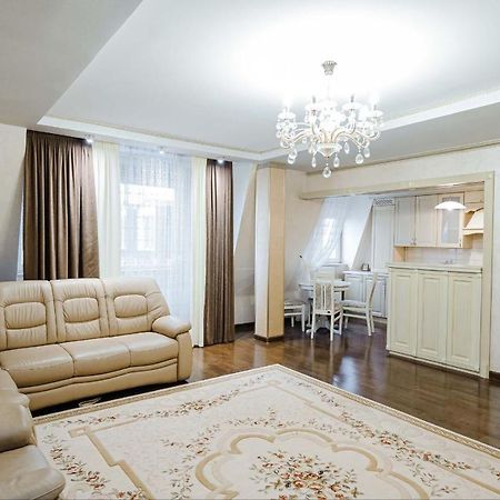 Cathedral Park And Pedestrian Zone Ultracentral Cozy Apartment In Κισινάου Εξωτερικό φωτογραφία