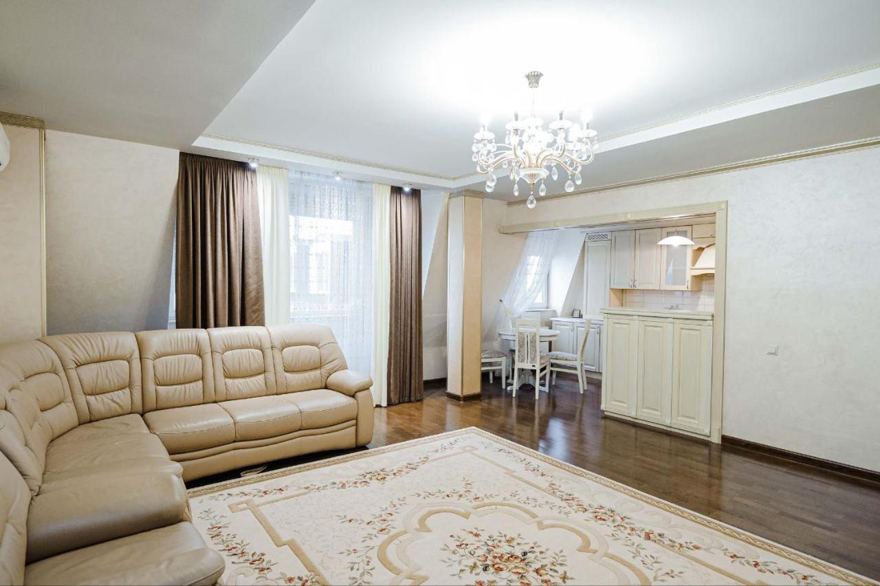 Cathedral Park And Pedestrian Zone Ultracentral Cozy Apartment In Κισινάου Εξωτερικό φωτογραφία