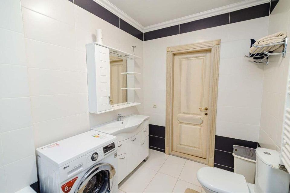 Cathedral Park And Pedestrian Zone Ultracentral Cozy Apartment In Κισινάου Εξωτερικό φωτογραφία
